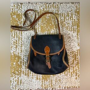 Vintage Dooney and Bourke Crosssbody